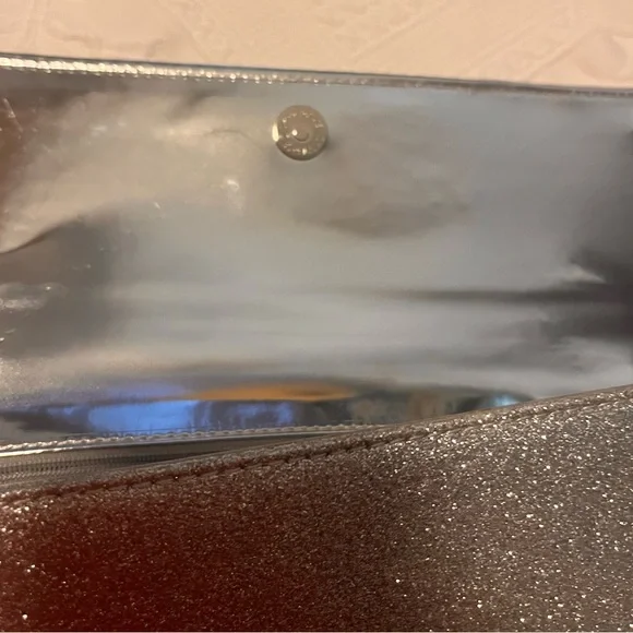 Sold…Aldo beautiful silver clutch or crossbody purse - Picture 16 of 16